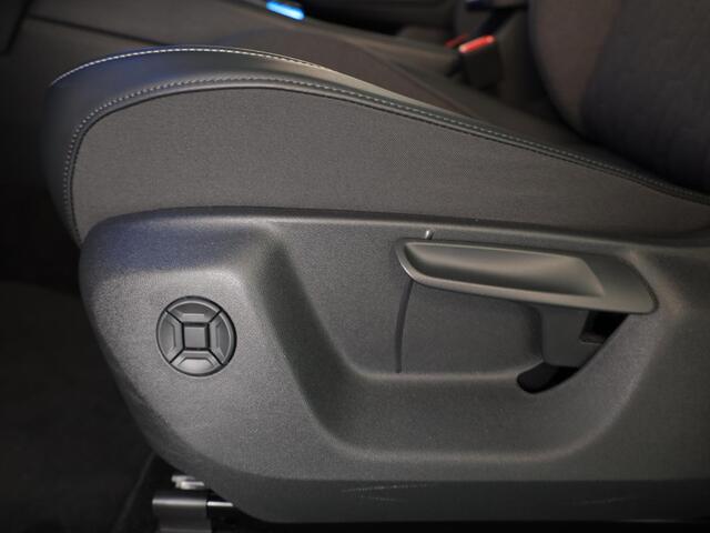 Volkswagen TIGUAN 1.5 eTSI Life Edition 150 PK DSG | Verlengde garantie | Panorama dak | Trekhaak uitklapbaar | 20 "LM velgen |