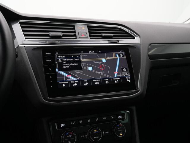 Volkswagen TIGUAN 2.0 TDI 150 pk DSG R-Line | Panoramadak | Trekhaak | Navigatie Discover Pro | Stuur-/achterbankverwarming | Achteruitrijcamera