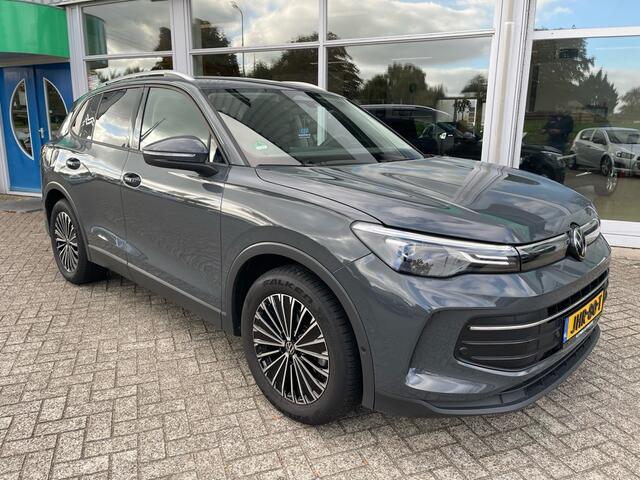 Volkswagen TIGUAN Tiguan 1.5 eTSI Life, Nav, Carplay, Stoelverw, Camera