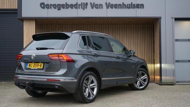Volkswagen TIGUAN 1.4 TSI 150PK R-Line & Highline Pano.Dak Leder Virtual Trekhaak 360-view 19inch LM *Unieke Tiguan* 61027km!