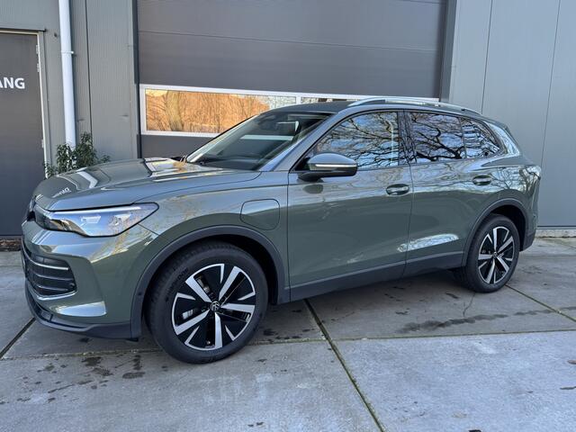 Volkswagen TIGUAN 1.5 204pk eHybrid Life Edition Camera Trekhaak IQ light Winterpakket