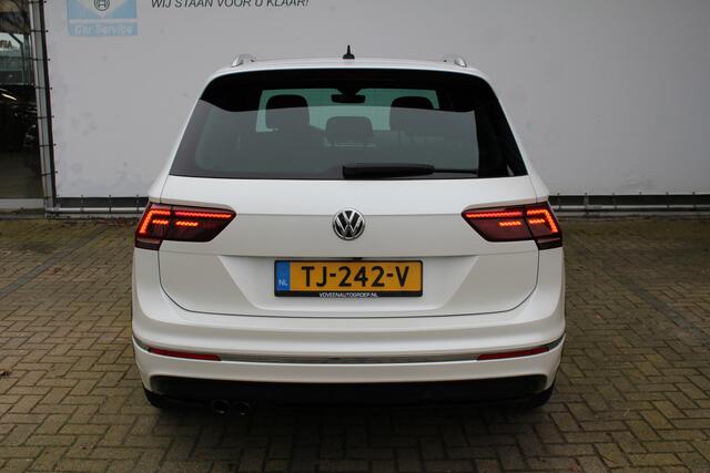 Volkswagen TIGUAN 1.4 TSI Highline Business R-Line | Incl. 12 maanden Garantie | Panorama dak | Stoelverwarming | Achteruitrijcamera | Elektrische kofferbakklep | Adaptive cruise controle | DAB | Apple CarPlay/Android Auto | Virtual cockpit | Climate controle | Navigatie |