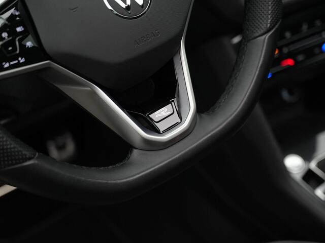 Volkswagen TIGUAN 1.4 TSI eHybrid 245 pk DSG R-Line | Panoramadak | Trekhaak | Navigatie Discover Pro | Leder | Geheugenstoelen | Adaptief onderstel | 360 camera | IQ Light