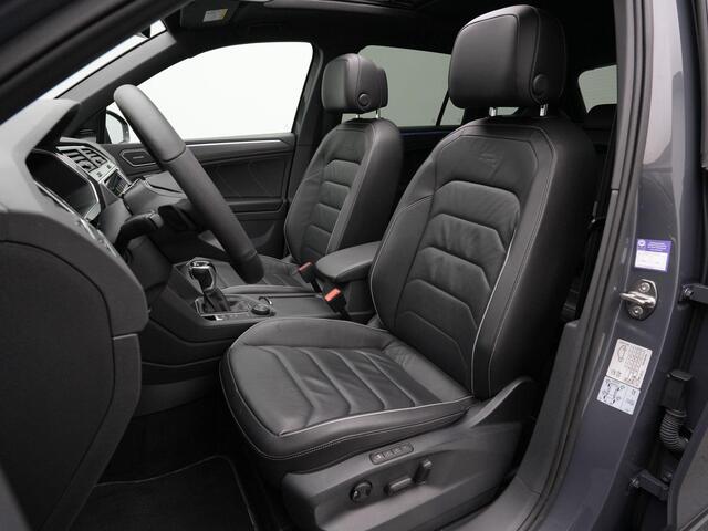 Volkswagen TIGUAN 2.0 TDI 200 pk DSG 4Motion R-Line | Panoramadak | Trekhaak | Navigatie Discover Pro | Leder | Geheugenstoelen | Harman/Kardon | 360 camera | IQ Light