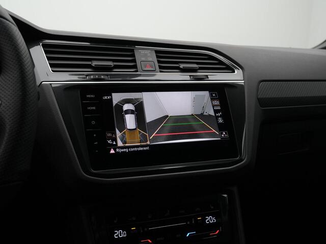 Volkswagen TIGUAN 1.4 TSI eHybrid 245 pk DSG R-Line | Panoramadak | Trekhaak | Navigatie Discover Pro | Adaptief onderstel | 360 camera | IQ Light