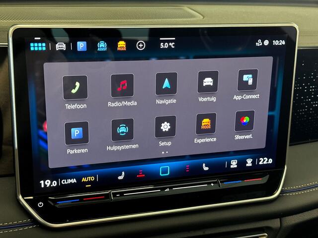 Volkswagen TIGUAN 1.5 150pk eTSI R-Line Edition 20 inch velgen 'york' | Panoramaschuif-kanteldak | Achteruitrijcamera