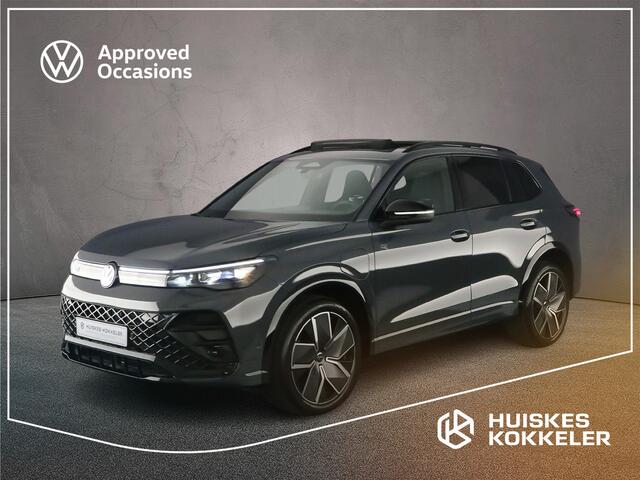 Volkswagen TIGUAN R-Line Edition 1.5 TSI eHybrid 272pk DSG Automaat Trekhaak, Panoramadak, Navigatie, Adaptive cruise control, Elektrische achterklep, Black Style, Achteruitrijcamera