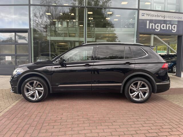 Volkswagen TIGUAN Allspace 1.5 TSI R-Line Business+ 7p. / Panorama dak / Keyless / Navi / Camera / Stoelverwarming / Virtual Cockpit