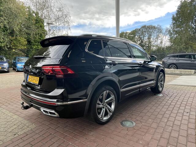 Volkswagen TIGUAN Allspace 1.5 TSI R-Line Business+ 7p. / Panorama dak / Keyless / Navi / Camera / Stoelverwarming / Virtual Cockpit