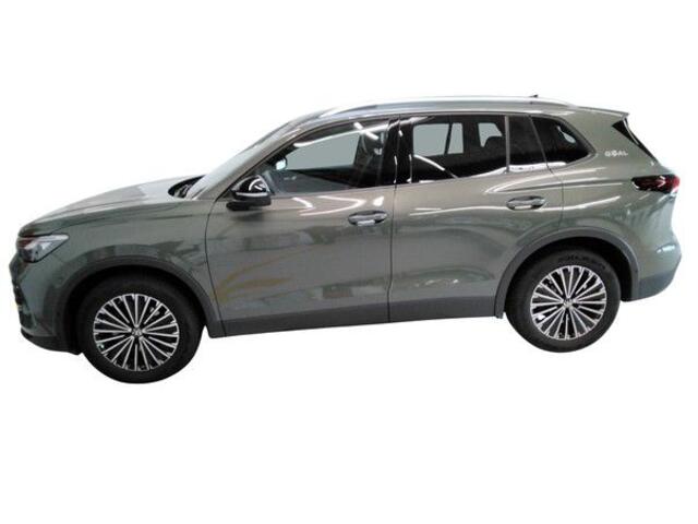 Volkswagen TIGUAN 1.5 eTSI DSG LIFE EDITION TREKHAAK/NAVI/CAMERA/5-JAAR-FABRIEKSGARANTIE Auto wordt verwacht!