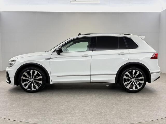 Volkswagen TIGUAN 1.5 TSI 150PK ACT R-Line | Pano | Virtual | Carplay | Camera | LED | Adaptive Cruise | Dodehoek