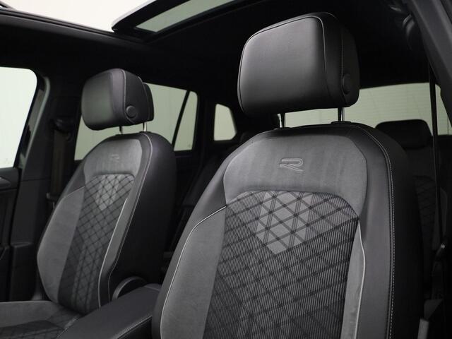 Volkswagen TIGUAN 1.5TSI/150PK R-Line Black Style DSG · Panoramadak · Camera · Apple/Android · Garantie t/m 29-07-2026 of 100000km