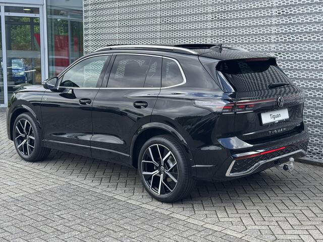 Volkswagen TIGUAN R-Line-Edition 1.5 110 kW / 150 pk eTSI 7 versn. DSG | Trekhaak met wegklapbare kogel | Panoramadak |