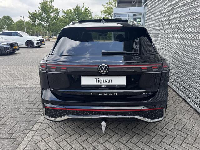 Volkswagen TIGUAN R-Line-Edition 1.5 110 kW / 150 pk eTSI 7 versn. DSG | Trekhaak met wegklapbare kogel | Panoramadak |