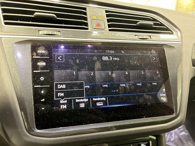 Volkswagen TIGUAN 2.0 TSI 190pk DSG 4Motion Highline · Camera · Apple/Android Car Play · Elek. Trekhaak · Elek. Bestuurdersstoel · Elek. Achterklep · 19'' Inch ·