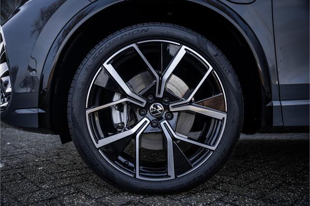 Volkswagen TIGUAN eHybrid R-Line Edition ** Panodak ** Trekhaak ** Leder ** Memory Harman/Kardon ** Massage ** 20inch