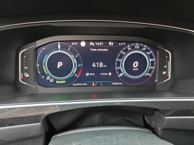 Volkswagen TIGUAN 1.4 TSI eHybrid R-Line Business+ / AUTOMAAT/ 2X R-LINE/ 245 PK/ TREKHAAK/ PANO/ CAMERA/ PARK. SENSOREN/ LED/ DIGITAL DASHBOARD/ NAVI/ CLIMA/ 20" LMV