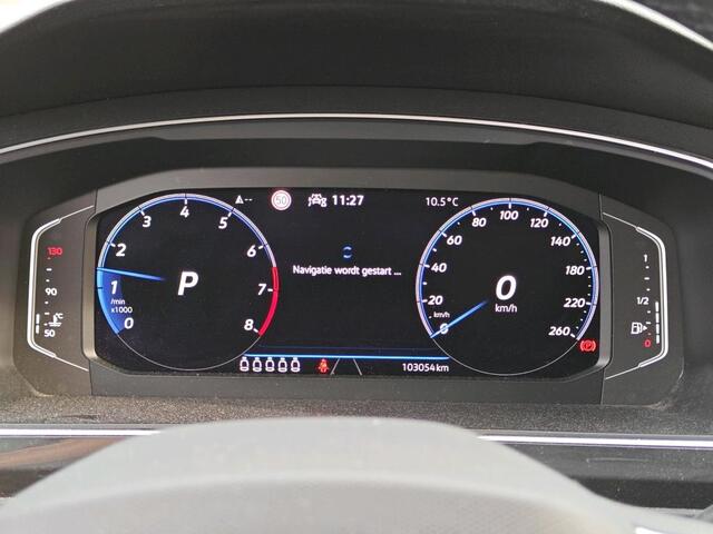 Volkswagen TIGUAN Allspace 1.5 TSI R-Line Business+ 7p. / AUTOMAAT/ PANO/ TREKHAAK/ 2X R-LINE/ CAMERA/ PARK. SENSOREN/ DIGITAL DASHBOARD/ LED/ NAVI/ CLIMA/ 19" LMV