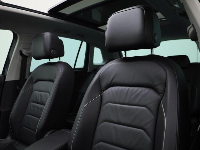 Volkswagen TIGUAN 1.4TSI/150pk 4Motion Highline DSG · Panoramadak · Leder · Trekhaak