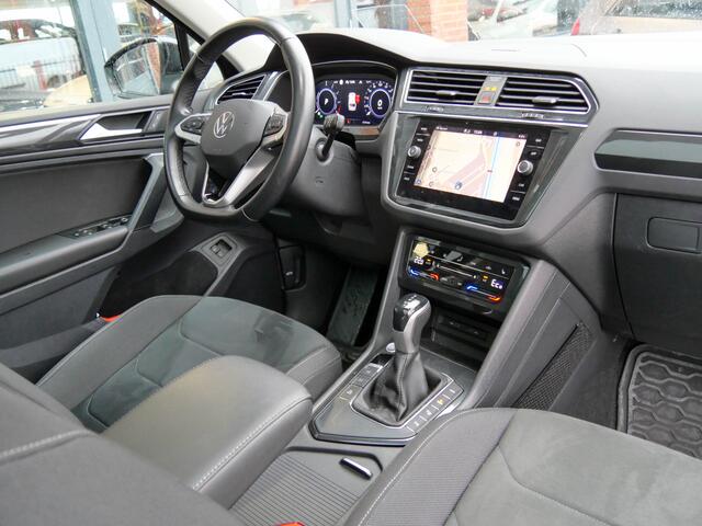 Volkswagen TIGUAN 1.4 TSI eHybrid Business+ | PANODAK | CAMERA | CARPLAY |