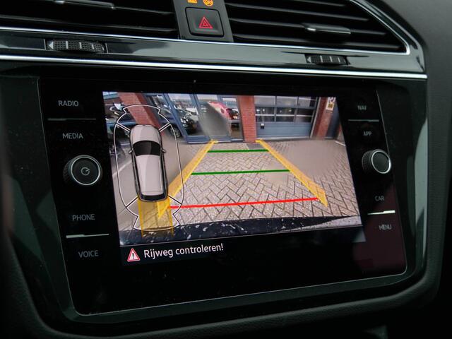 Volkswagen TIGUAN 1.4 TSI eHybrid Business+ | PANODAK | CAMERA | CARPLAY |