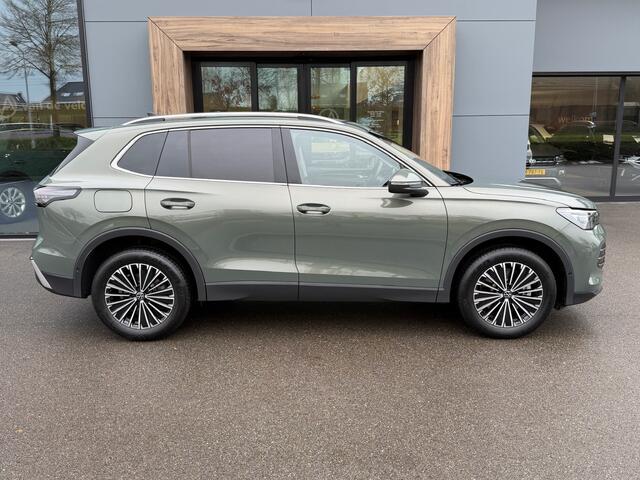 Volkswagen TIGUAN 1.5 eHybrid Elegance 204pk | Trekhaak | Dode hoek | Elek. klep | incl. verlengde garantie