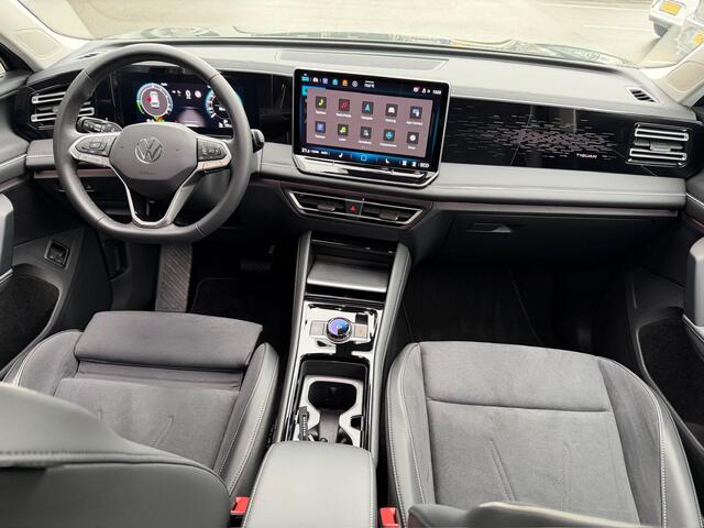 Volkswagen TIGUAN 1.5 eHybrid Elegance 204pk | Trekhaak | Dode hoek | Elek. klep | incl. verlengde garantie