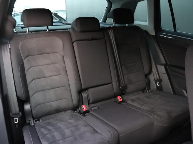 Volkswagen TIGUAN 1.5 TSI ACT Highline Business R | R LINE | DSG | MASSAGE | CAMERA | APPLE CARPLAY | STOELVERW. |