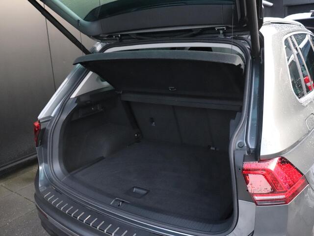Volkswagen TIGUAN 1.5 TSI ACT Highline Business R | R LINE | DSG | MASSAGE | CAMERA | APPLE CARPLAY | STOELVERW. |