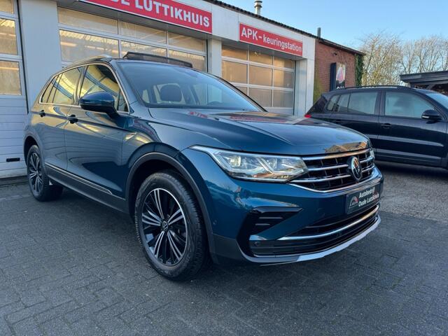 Volkswagen TIGUAN 1.4TSI eHybrid 245PK Elegance IQ-Light Virtual Camera ACC Trekhaak Navi
