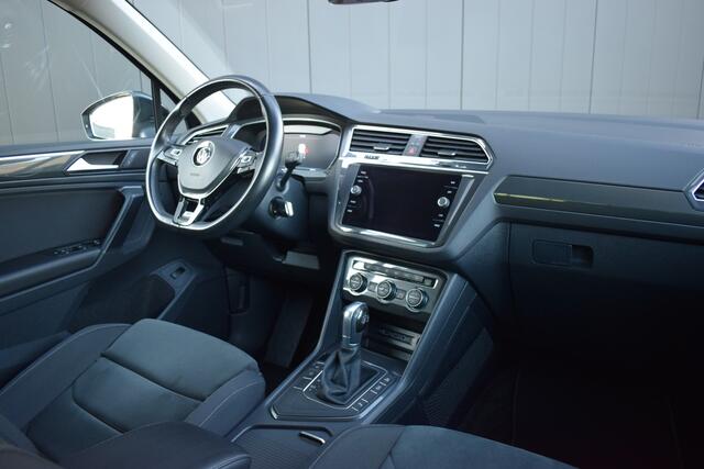 Volkswagen TIGUAN 1.5 TSi Automaat Highline R-Line LED | Carplay | Sportstoelen | Virtual | Full Map Navi | Dealer Onderhouden!!