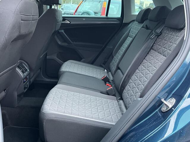 Volkswagen TIGUAN 1.4 eHybrid OPF DSG Life 24.000KM!!| SUPER COMPLETE AUTO| DIG. DASH| STOEL + STUURVERWARMING| CARPLAY | NET ONDERHOUD GEHAD, RIJKLAAR INCL 12 MND. BOVAG GARANTIE|