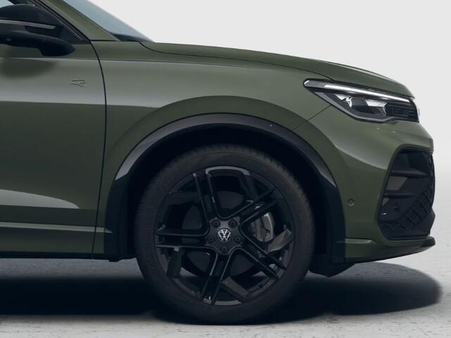 Volkswagen TIGUAN R-Line Edition 1.5 eHybrid 204 PK 6 versn. DSG · Black Style Pakket · Panoramaschuif-kanteldak · Trekhaak inklapbaar, electr. ontgrendeling, incl. Trailer Assist ·