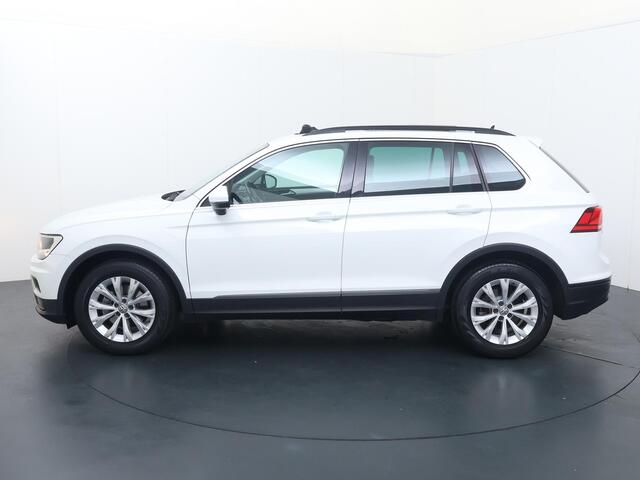 Volkswagen TIGUAN 1.4 TSI ACT Comfortline | 150 PK | Trekhaak wegklapbaar | Panoramadak | Voorstoelen verwarmd / massage | Apple Carplay/Android Auto |