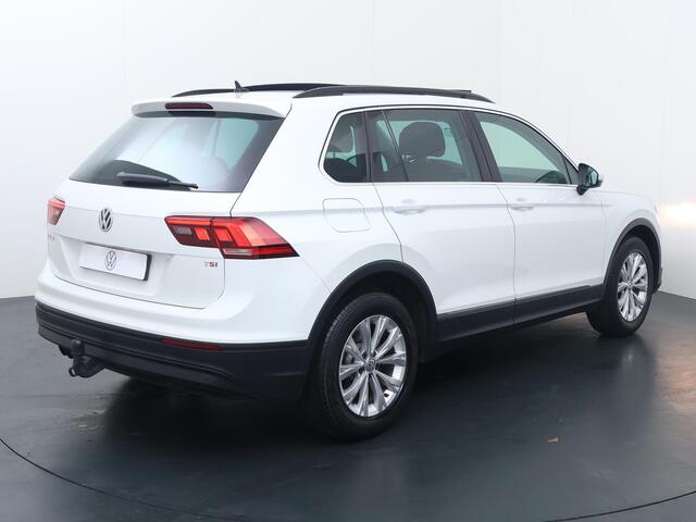 Volkswagen TIGUAN 1.4 TSI ACT Comfortline | 150 PK | Trekhaak wegklapbaar | Panoramadak | Voorstoelen verwarmd / massage | Apple Carplay/Android Auto |