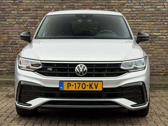 Volkswagen TIGUAN 1.5 TSI DSG 2x R-LINE Trekhaak Black Style