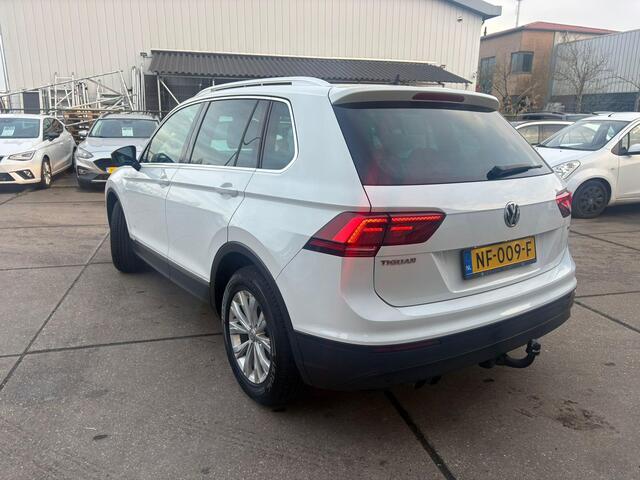 Volkswagen TIGUAN 1.4 TSI Connected Series