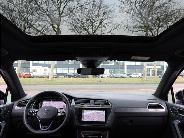 Volkswagen TIGUAN R Akrapovic | Panodak | Vol Leer | Harman/Kardon | 360° | Keyless | Memory | IQ Light Matrix | 21"Inch |