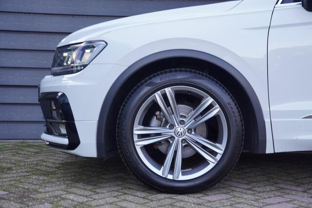 Volkswagen TIGUAN 1.4 TSI ACT - 150 PK - R LINE EXTERIEUR - CARPLAY - TREKHAAK - FULL LED -