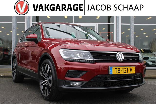 Volkswagen TIGUAN 1.4 TSI Comfortline Business | Schuif/kanteldak | Adapt. Cruise | Trekhaak | Verw. Voorstoelen | DAB | 20" LMV |