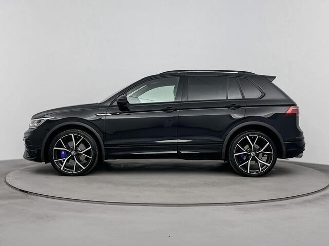 Volkswagen TIGUAN 2.0 TSI R 75 Edition 4Motion 320PK | Akrapovic | Schuif-/Kanteldak | Trekhaak | Harman Kardon | 360 Camera | Volleder Interieur | Memoryseats | Apple CarPlay & Android Auto