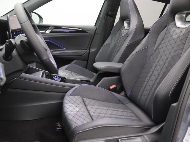 Volkswagen TIGUAN 1.5 eHybrid R-Line Edition 204PK DSG Pano-Schuifdak, Black Style, Trekhaak, 20" LM Velgen, Keyless, Navi via Apple Carplay/Android Auto, Stoel-Stuurverwarming