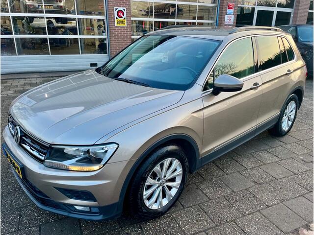 Volkswagen TIGUAN 1.5 TSI ACT TREKHAAK AUTOMAAT NL AUTO