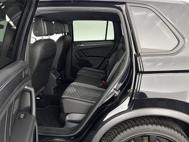 Volkswagen TIGUAN 1.4 TSI eHybrid R-Line Business ( Plug-in ) (INCL-BTW) *HEAD-UP | FULL-LED | ADAPTIVE-CRUISE | TOP-VIEW | KEYLESS | DIGI-COCKPIT | HEATED-COMFORTSEATS | NAV-FULLMAP | DAB+ | PRIVACY-GLASS | ECC | PDC | 20''ALU