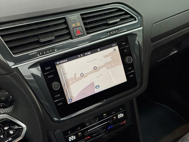 Volkswagen TIGUAN 1.5 TSI DSG R-Line 150 PK - PANORAMADAK - AUTOMAAT - LED - PARKEERCAMERA - VIRTUAL COCKPIT - STUURVERWARMING - KEYLESS - AUTOMATISCH INPARKEREN