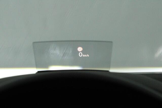 Volkswagen TIGUAN 1.5 TSI 150pk DSG 2x R-Line HUD Trekhaak Camera harman/kardon Panoramadak Keyless Virtual Cockpit Navigatie