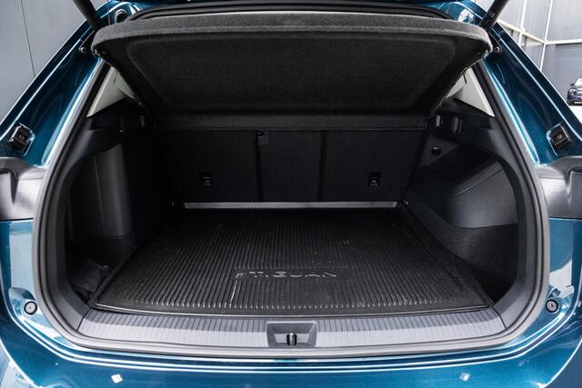 Volkswagen TIGUAN 1.5 eHybrid Life Edition | NL Auto | | Nieuw Model | Virtual Cockpit | Navigatie | Apple CarPlay/Android Auto | Camera | DAB | Stoel/Stuurverwarming | Standkachel | Adaptieve Cruise Control | Ele.kofferdeksel | Ele. trekhaak |