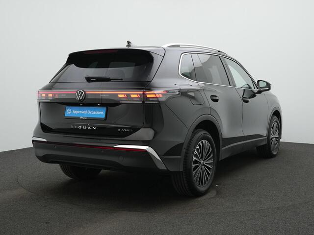 Volkswagen TIGUAN 1.5 eHybrid 204 pk DSG Elegance | Stuur-/stoelverwarming | Achteruitrijcamera | Leder/alcantara | Massage