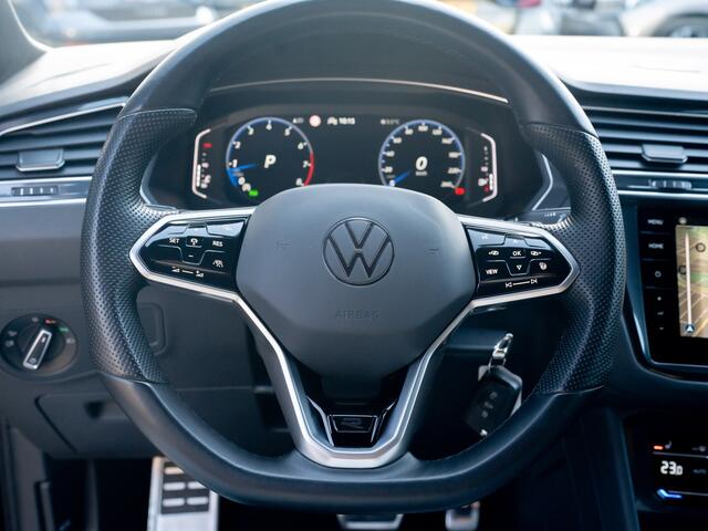 Volkswagen TIGUAN 1.5 TSI R-Line Business+ | 360 Camera | 20'' | IQ Light | Groot Navi | Prijs Rijklaar!!