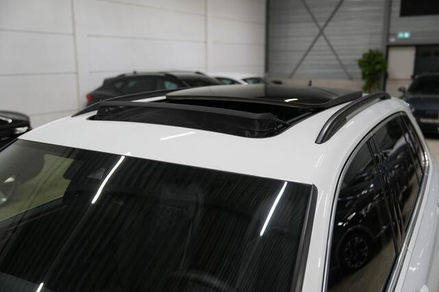 Volkswagen TIGUAN 1.5 TSI R-Line * Pano - 20" - Keyless - Camera - IQ Light - Blind Spot - Standkachel *